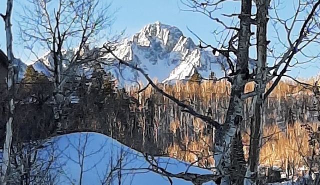 YOUR ROCKY MOUNTAIN VACATION...awaits you!