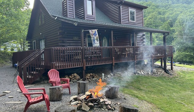 Your Smokey Mountain Hideaway Awaits!