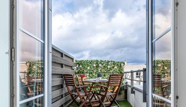 Your studio 5 minutes from Disneyland 🥰