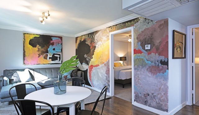 Your TMC Flats! Sleeps 36, 18BR, 9BA, 9PA
