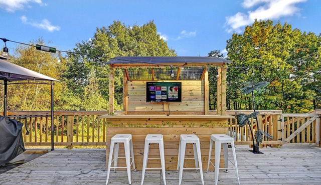 Your Ultimate Fun Getaway, Largest Backyard in the Poconosn