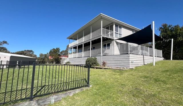 Your Ultimate Relaxation Haven - Full House ~ Sleeps 9