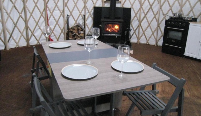 Yourtes Forillon - à 4km de marche 4km walk