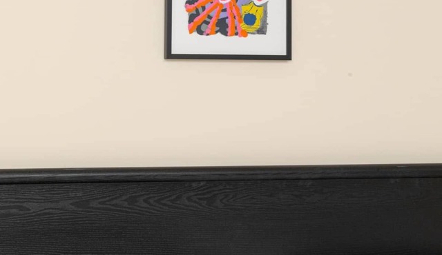 Yowie - Suite 206 Hideaway King