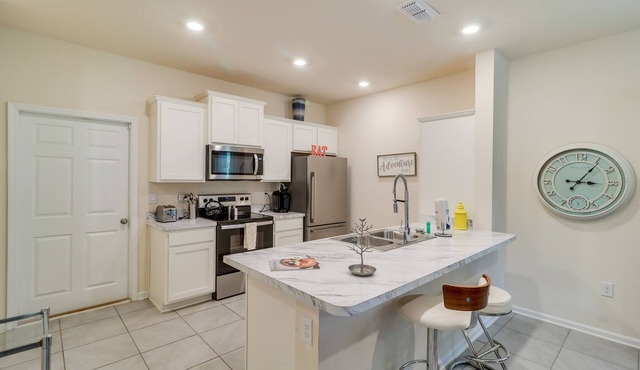 Yulee Vacation Rental ~ 13 Mi to Fernandina Beach!