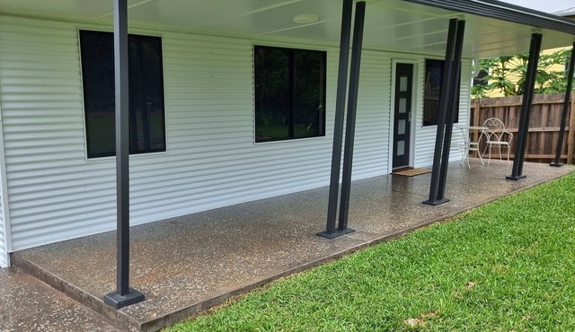 Yungaburra Whitehouse nWalking distance to village (100 metres)n2 ensuites