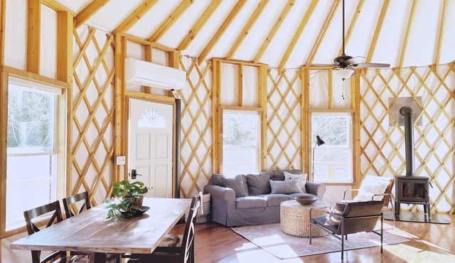 Yurt at Stillhouse Farm *Wifi *Creek *Private *Less than 5 miles from VMI + W&L