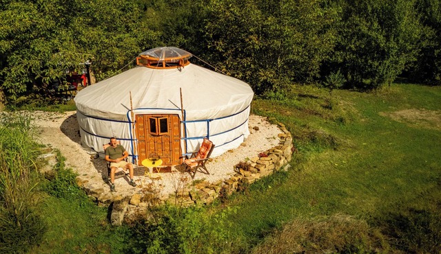 YURT de Arbigny romantic overnight stay in a Mongolian tent