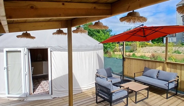 Yurt-Terracotta -Comfort-Ensuite with Bath-No view