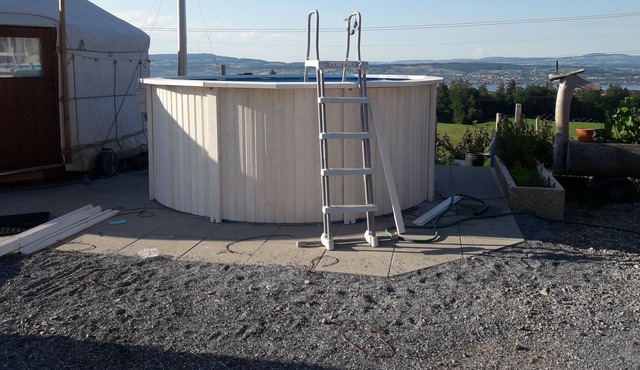 Yurt with pool on the farm above Lake Zurich