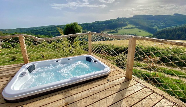 Yurt with SPA in the heart of nature!