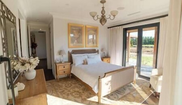 'Yuruga'- Relaxed Southern Highlands Vineyard Stay