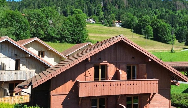 Z-Chalet Mitoyen 7A., Z-Chalet Mitoyen 7A.