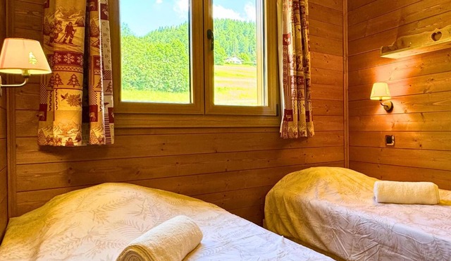 Z-Chalet Mitoyen 3B., Z-Chalet Mitoyen 3B.