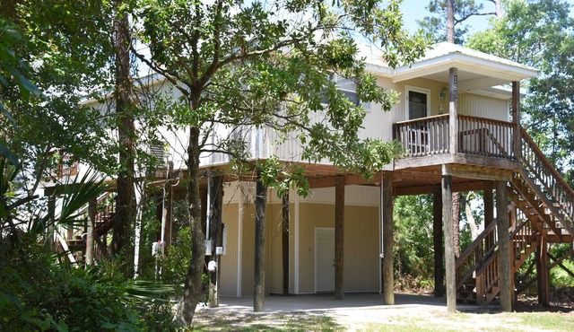 Z House | Shaded Coastal Hideaway on the dunes