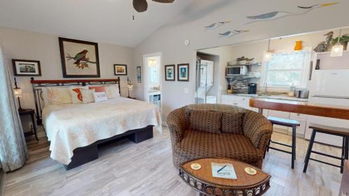 Zabana Cottage by Tybee Vacation Rentals