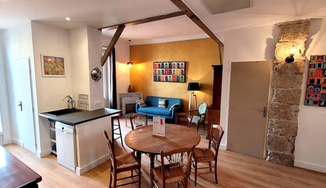 Ze Perfect Place Garibaldi & Bonaparte - Apartment 3 Bdrms - AC - Balcony