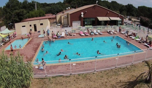 ZEcamping 3 étoiles piscine chauffée et pataugeoire pet friendly