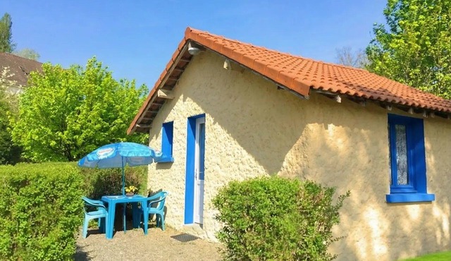 ZEcamping 3* espace aquatique toboggans locatif TV 20m2 2 pers