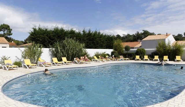ZEcamping 4 étoiles familial piscine chauffée locatif 28m2