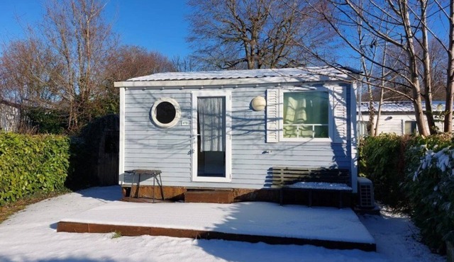 ZEcamping 2 étoiles chiens acceptés locatif TV clim 20m2 2 pers