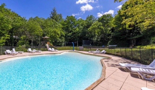 ZEcamping 2 étoiles pataugeoire piscine chalet 35m2 6 pers