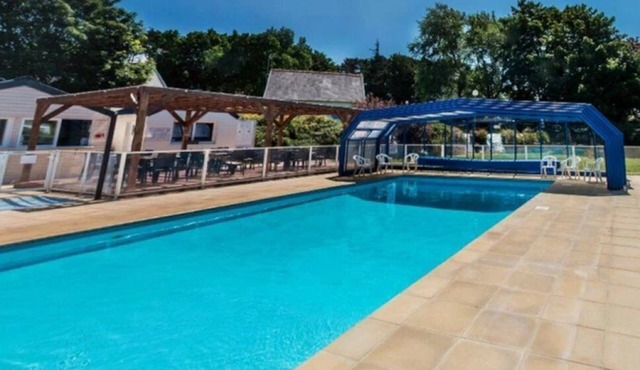 ZEcamping 2* piscine chauffée 1km plage hammam jacuzzi locatif 4 pers