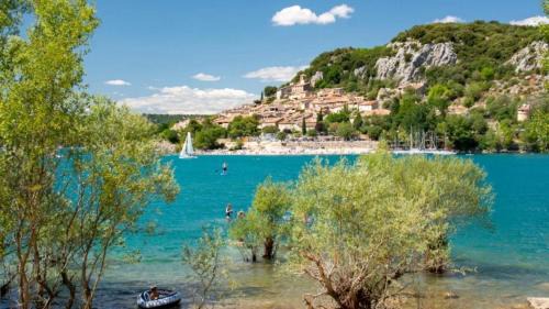 ZEcamping 3 à 300 mètres du célèbre Lac de Sainte Croix
