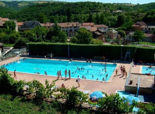 ZEcamping 3 étoiles avec piscine chauffée en pleine nature