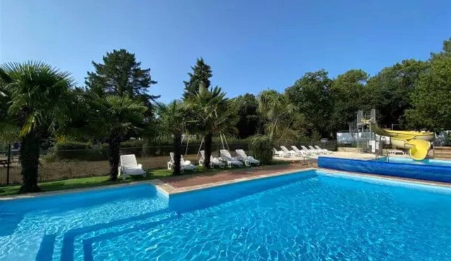 ZEcamping 3 étoiles - piscine chauffée et club enfant