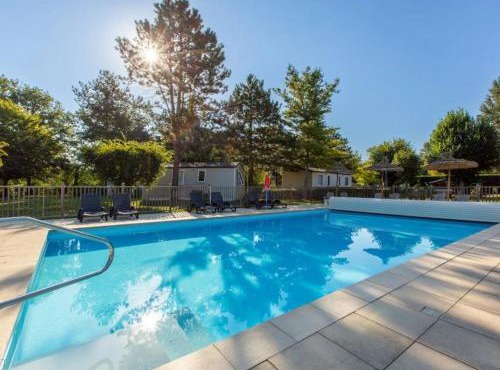 ZEcamping 3 étoiles - bord de Loire - proximité directe des châteaux
