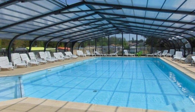 ZEcamping 3 étoiles animé animaux acceptés familial piscine couverte