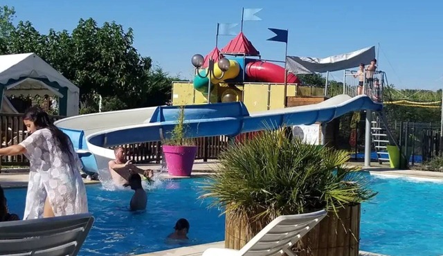ZEcamping 3 étoiles espace aquatique animaux acceptés chalet 4 pers