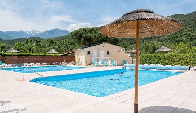 ZEcamping 3 étoiles familial piscine chauffée mobil-home TV clim 30m2