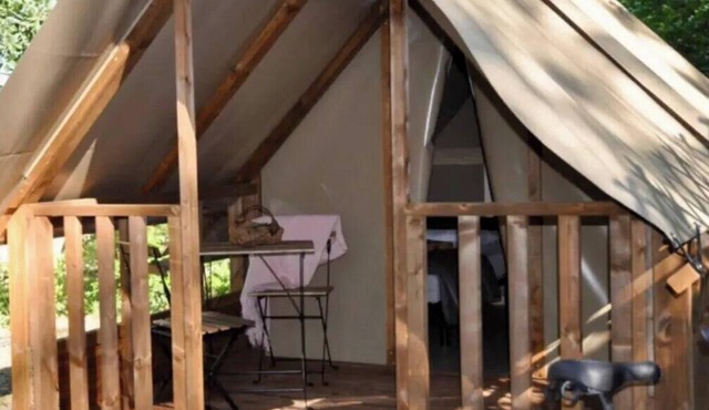 ZEcamping 3 étoiles familial piscine chauffée cabane 2 pers