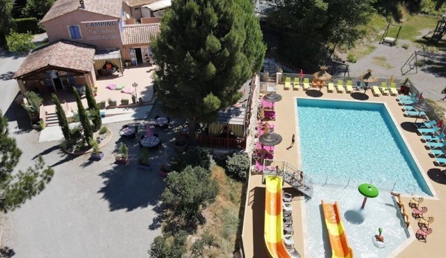 ZEcamping 3 étoiles familial parc aquatique fitness locatif TV LV clim