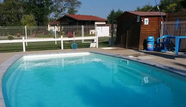 ZEcamping 3 étoiles piscine chiens acceptés mobil-home BBQ 30m2 6 pers