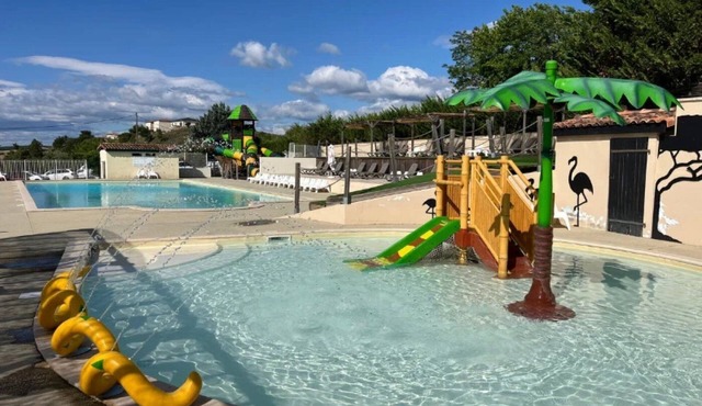 ZEcamping 3 étoiles piscine chauffée locatif clim 30m2
