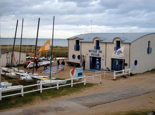ZEcamping 3 étoiles restaurant et aire de jeux proche océan