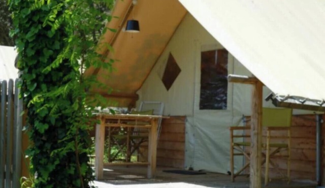 ZEcamping 3* animaux acceptés tente 20m2 5 pers