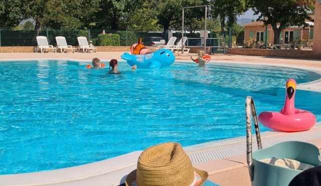 ZEcamping 3* dog friendly piscine dans le parc régional du Verdon
