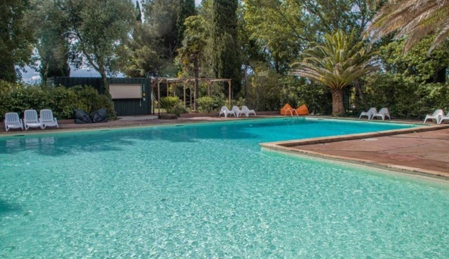 ZEcamping 3* dog friendly avec piscine dans un environnement calme