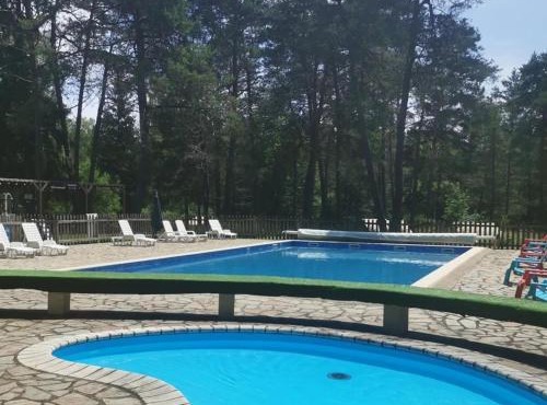 ZEcamping 3 dog friendly tennis piscine chauffée
