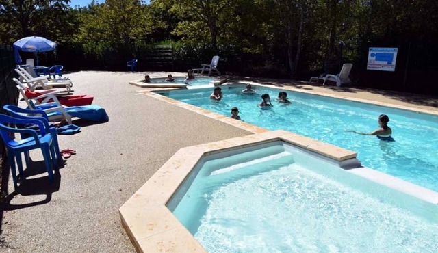 ZEcamping 3* familial pataugeoire dog friendly locatif LV BBQ 40m2