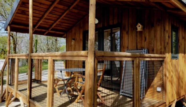 ZEcamping 3* pataugeoire chalet BBQ 25m2 2 pers
