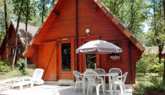 ZEcamping 3* pataugeoire pet friendly chalet BBQ 35m2 4 pers