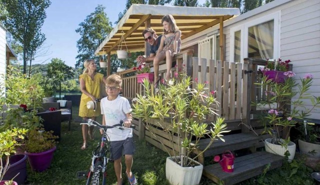 ZEcamping 3* parc aquatique animaux acceptés mobil-home clim 36m2