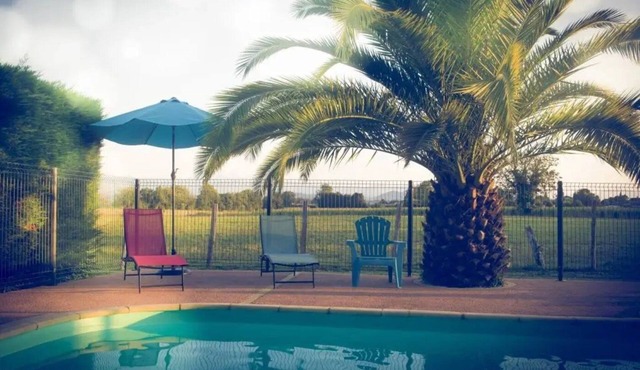 ZEcamping 3* piscine chauffée toboggans pet friendly locatif TV 8 pers