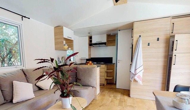 ZEcamping 4 étoiles piscine couverte toboggans locatif 36m2 8 pers