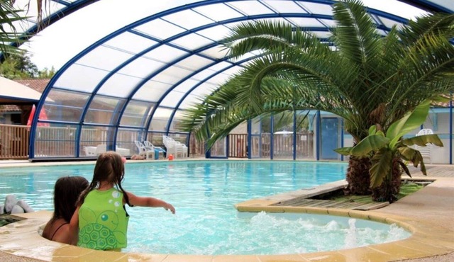 ZEcamping 4* animé piscine couverte mobil-home TV clim 30m2